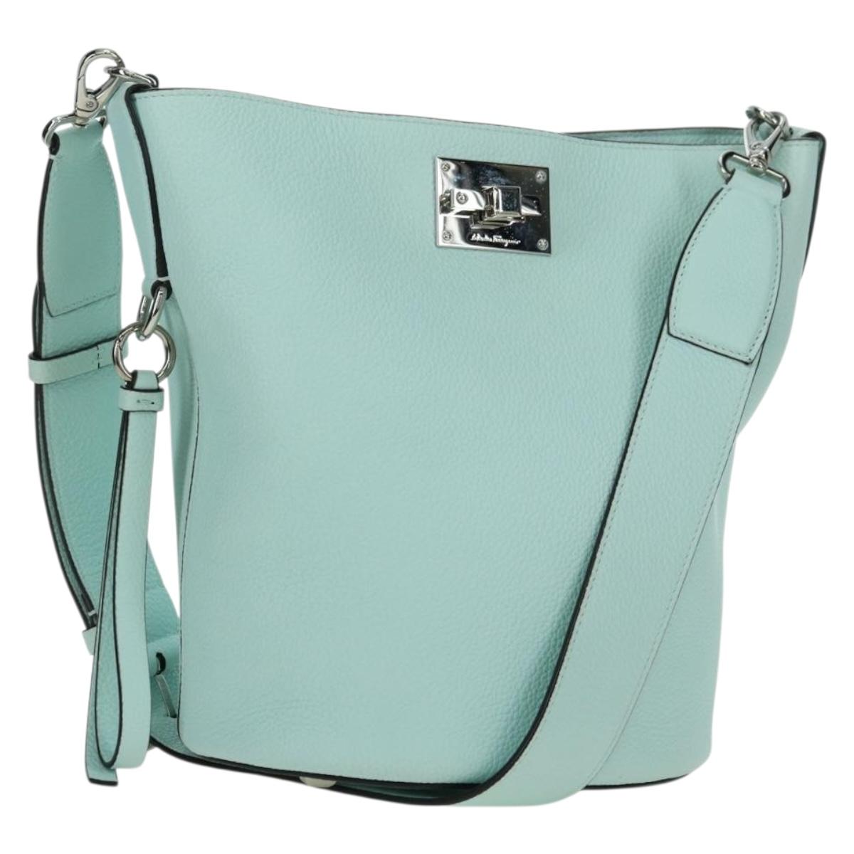 Salvatore Ferragamo Gancini Shoulder Bag Leather Silver Peppermint Auth BD070AV