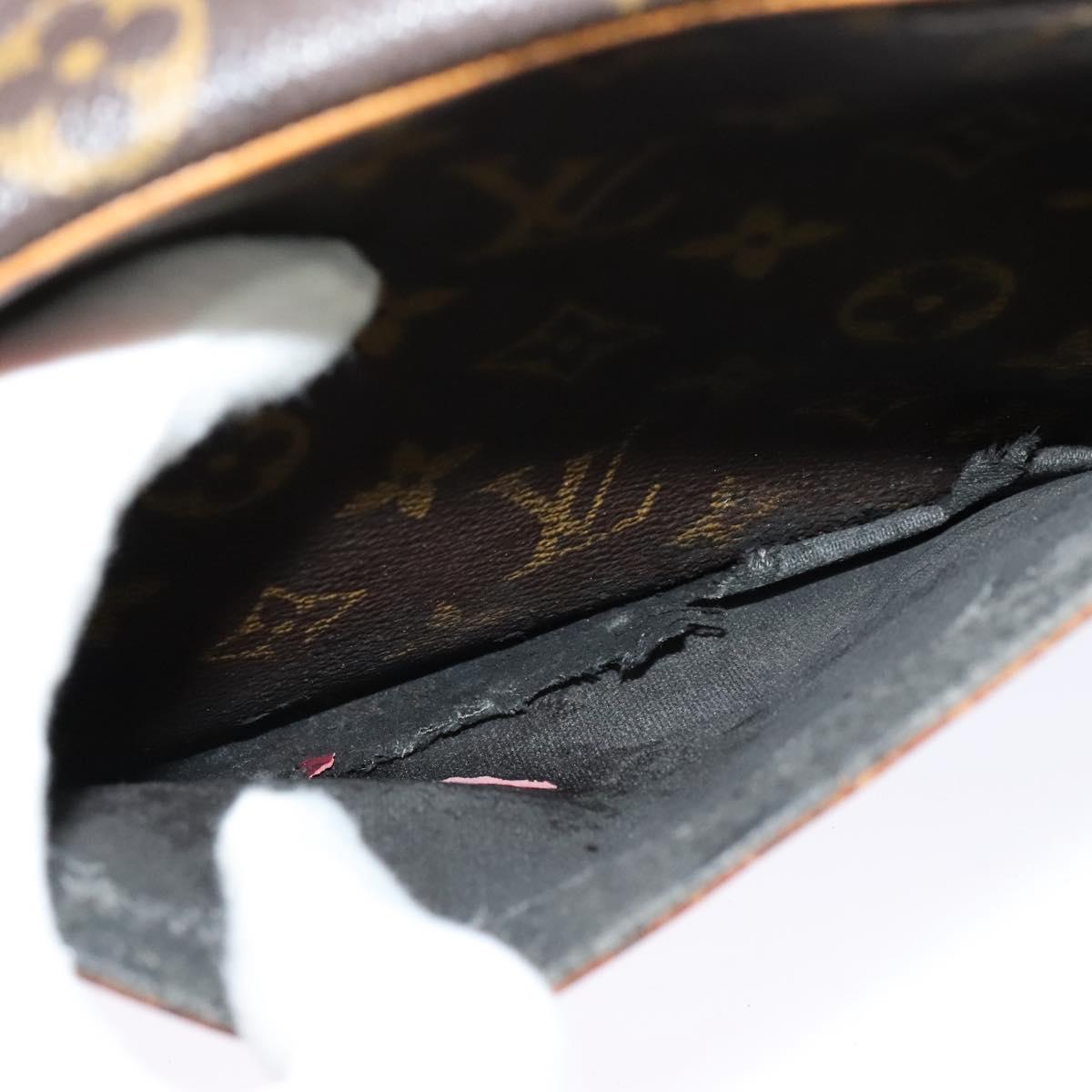 LOUIS VUITTON Monogram Blois Shoulder Bag M51221 LV Auth BD1230