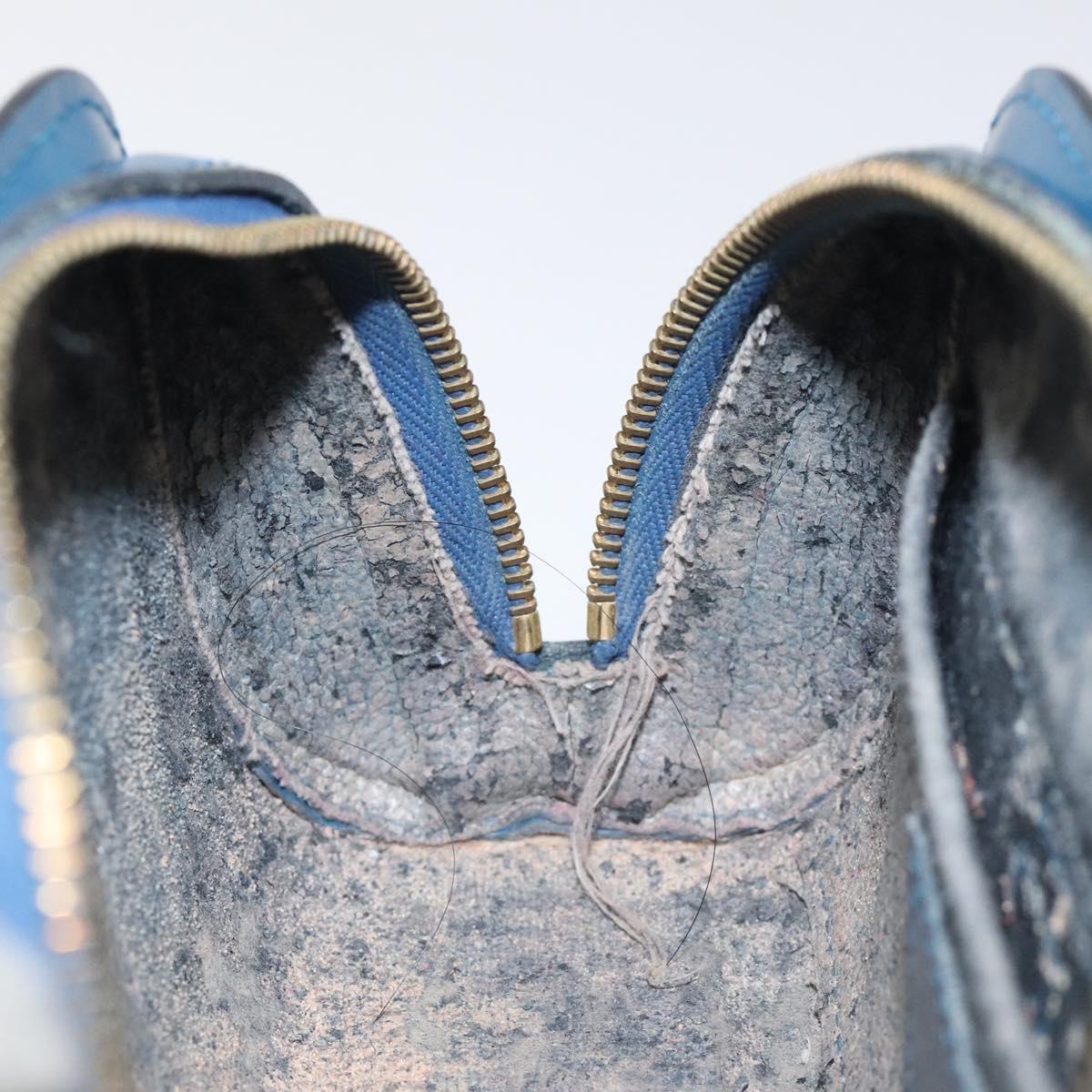 LOUIS VUITTON Epi Dauphine PM Pouch Blue M48445 LV Auth BD1335