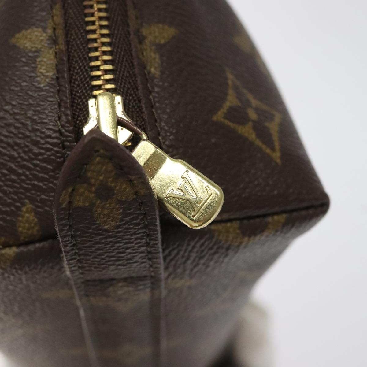 LOUIS VUITTON Monogram Trousse Demi Ronde Cosmetic Pouch M47520 LV Auth BD1391