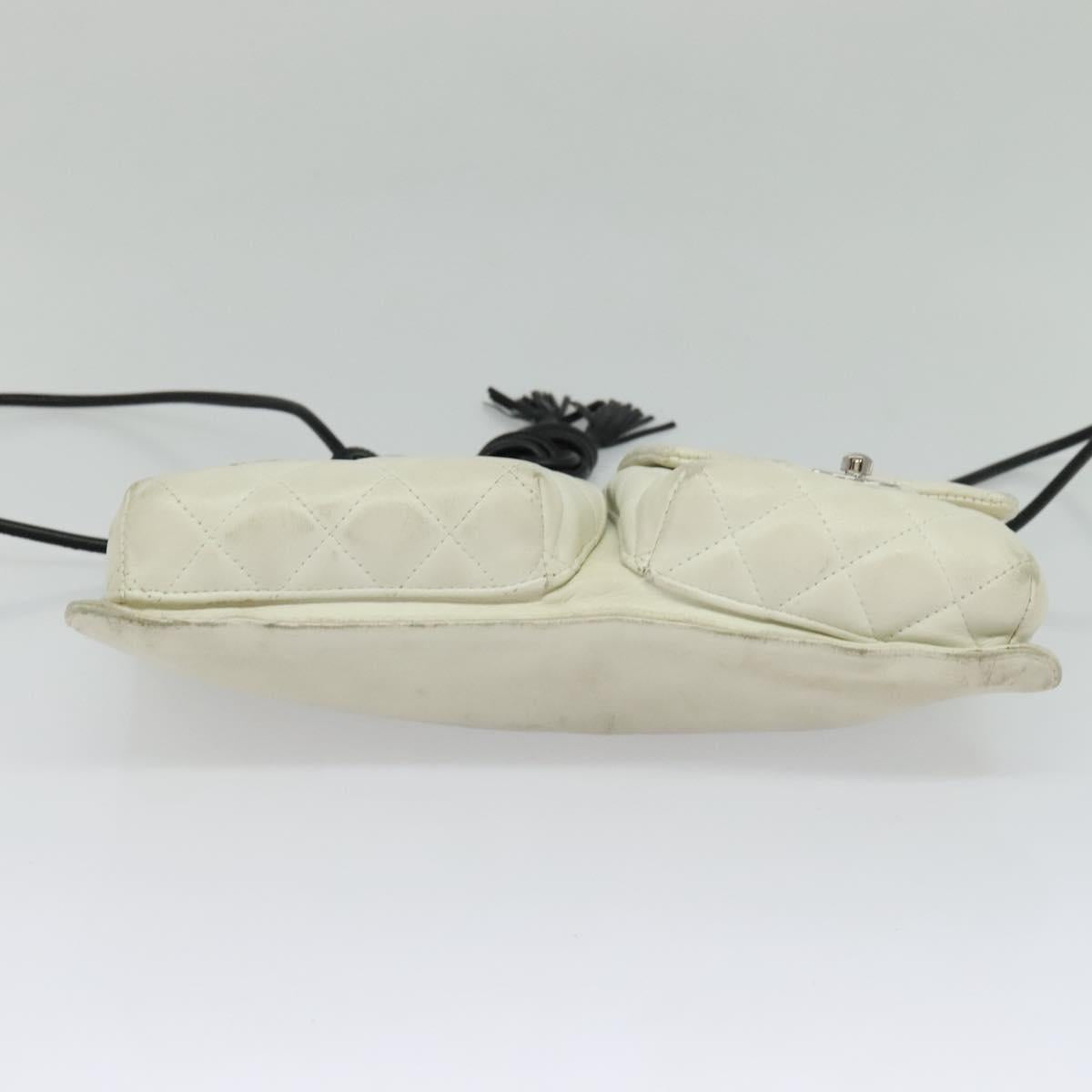 CHANEL Shoulder Bag Lamb Skin White CC Auth BD1411