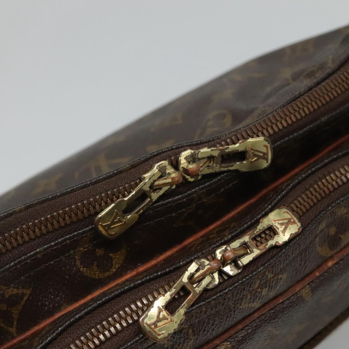 LOUIS VUITTON Monogram Reporter GM Shoulder Bag M45252 LV Auth BD201
