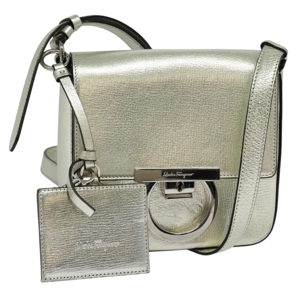 Salvatore Ferragamo Gancini Bag Leather Champagne Gold Silver Auth BD2119