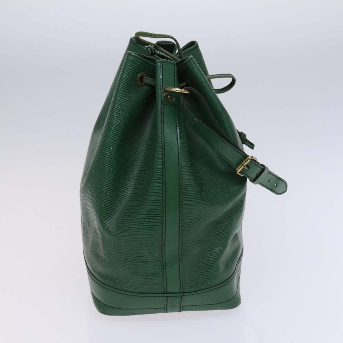 LOUIS VUITTON Epi Noe Shoulder Bag Green M44004 LV Auth BD805