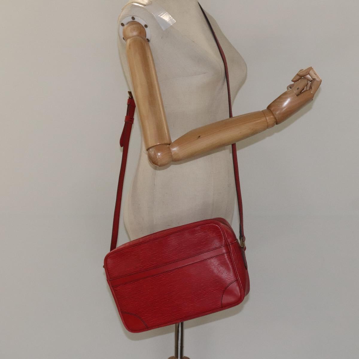 LOUIS VUITTON Epi Trocadero 27 Shoulder Bag Red M52317 LV Auth BD855