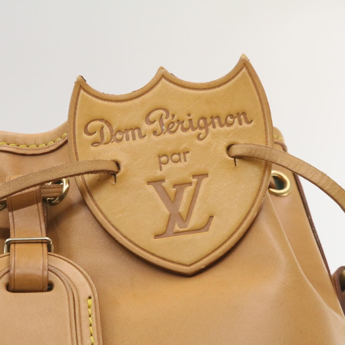 LOUIS VUITTON Nomad Dom Prignon Champagne Case Hand Bag Beige M99057 am279bSAV