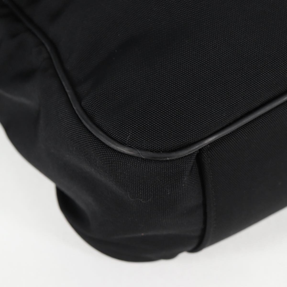 GUCCI Shoulder Bag Nylon Black Auth bs10426
