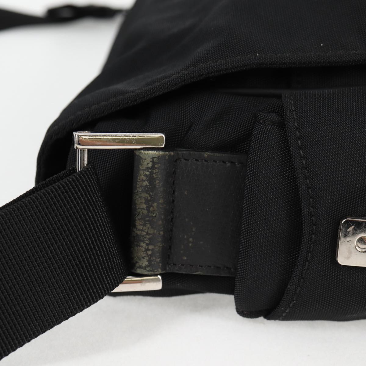 GUCCI Shoulder Bag Nylon Black Auth bs10426
