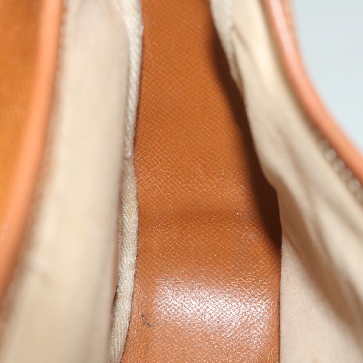HERMES Noumea Shoulder Bag Leather Brown Auth bs10684