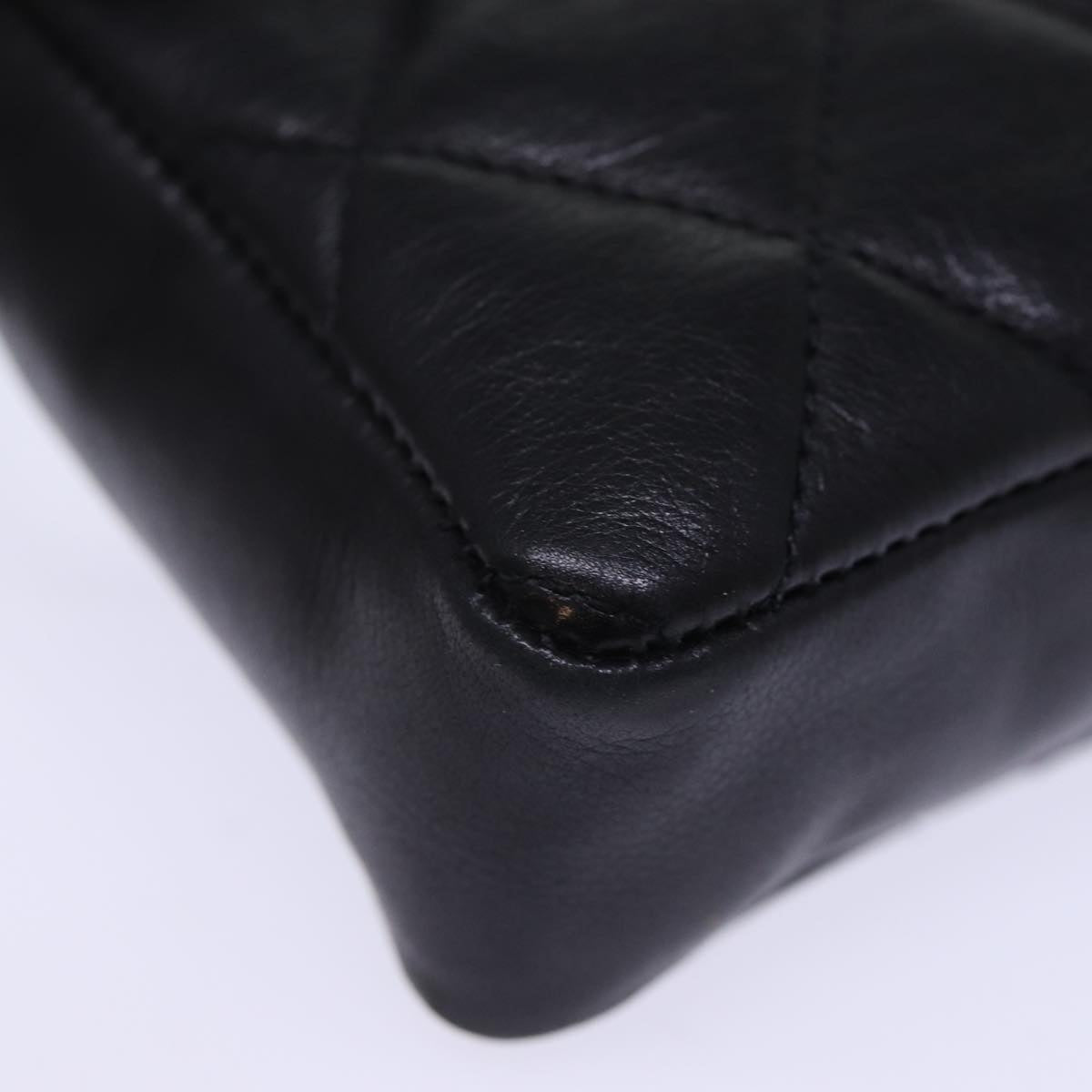 CHANEL Matelasse Turn Lock Waist bag Leather Black CC Auth bs13970