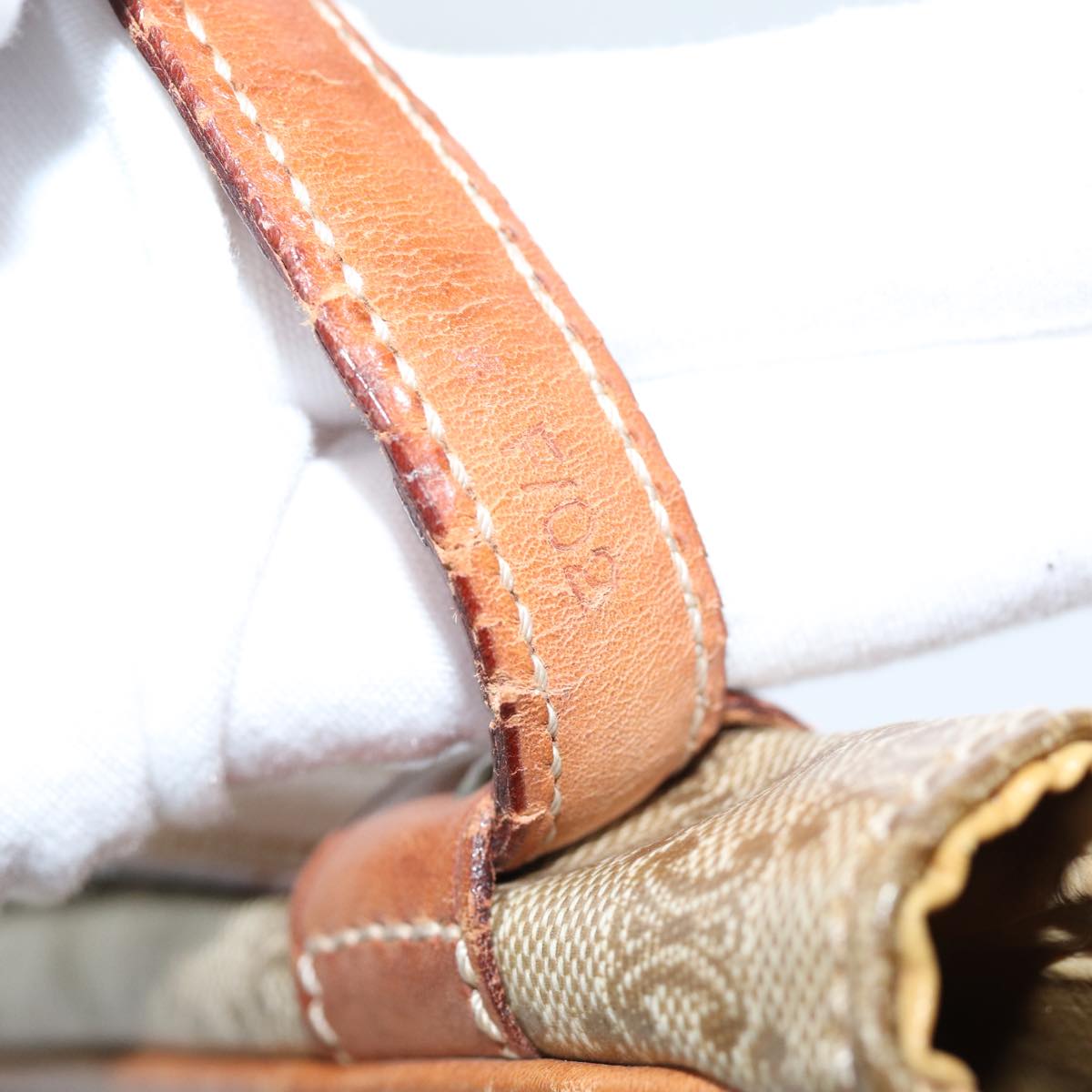 CELINE Macadam Canvas Shoulder Bag Beige Auth bs14377