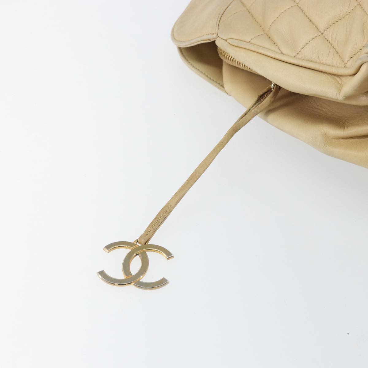 CHANEL Matelasse Chain Shoulder Bag Lamb Skin Beige CC Auth bs15118