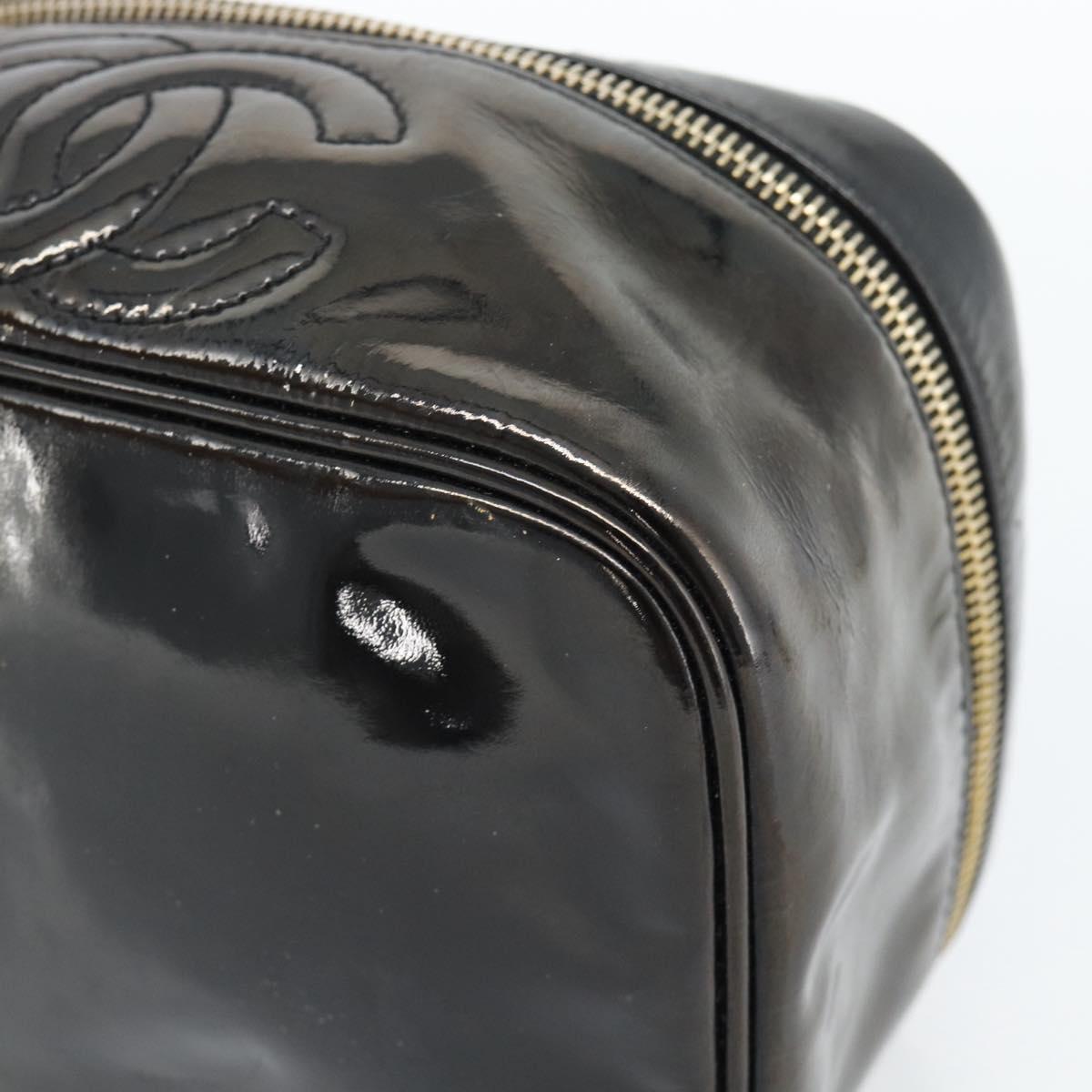 CHANEL Vanity Cosmetic Pouch Patent leather Black CC Auth bs15339