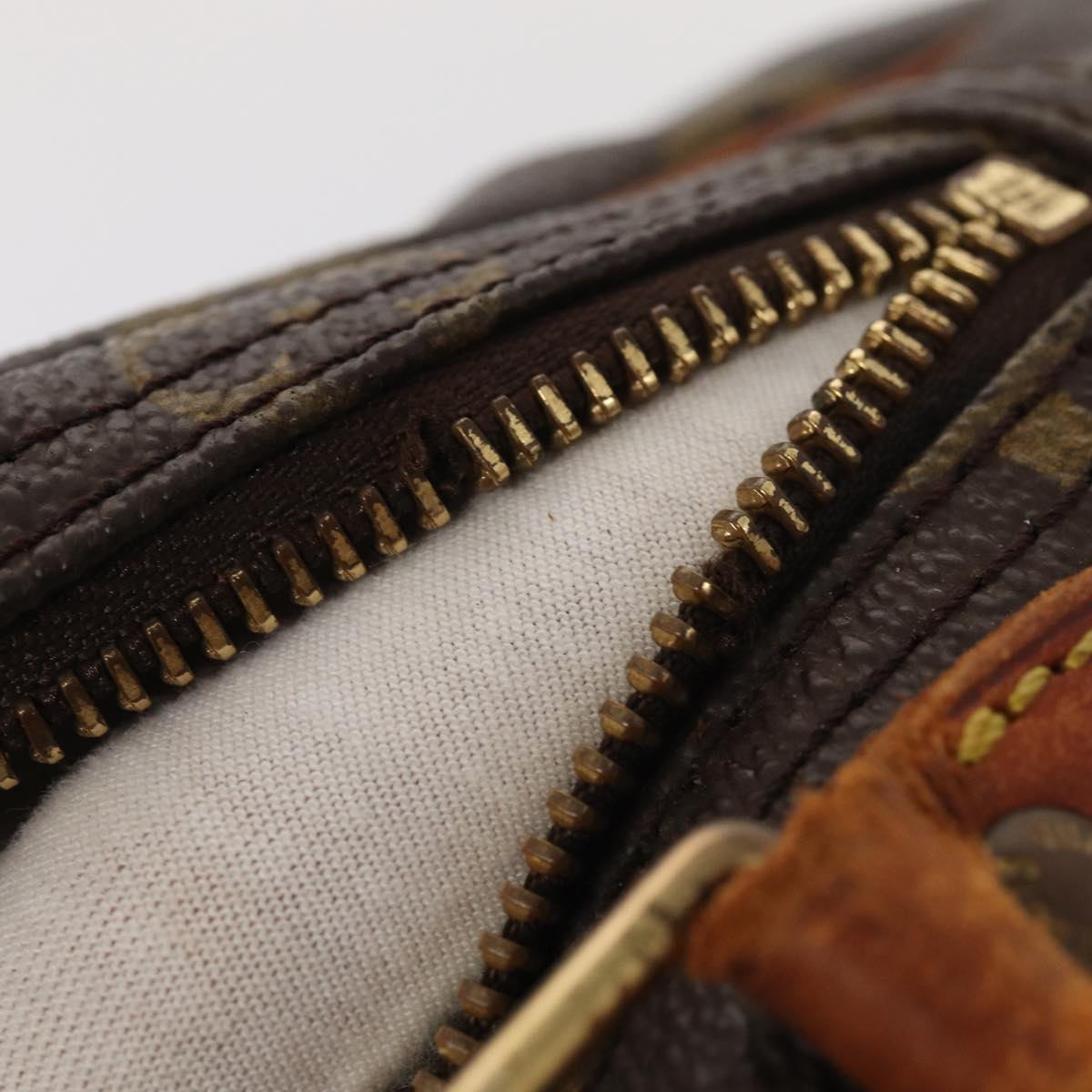 LOUIS VUITTON Monogram Reporter PM Shoulder Bag M45254 LV Auth bs17084