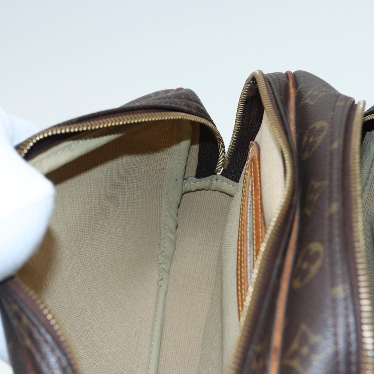 LOUIS VUITTON Monogram Reporter PM Shoulder Bag M45254 LV Auth bs17086