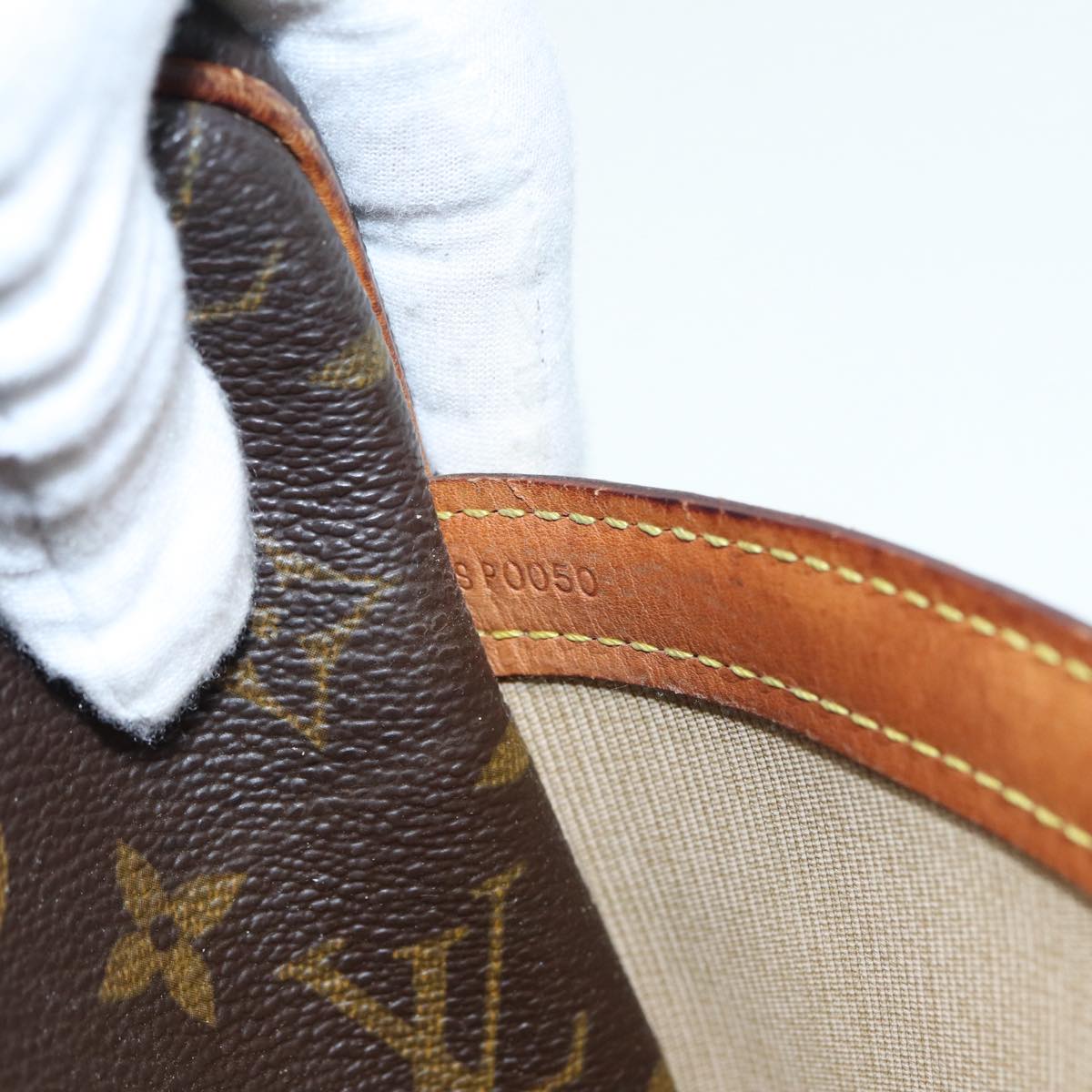 LOUIS VUITTON Monogram Reporter PM Shoulder Bag M45254 LV Auth bs17086