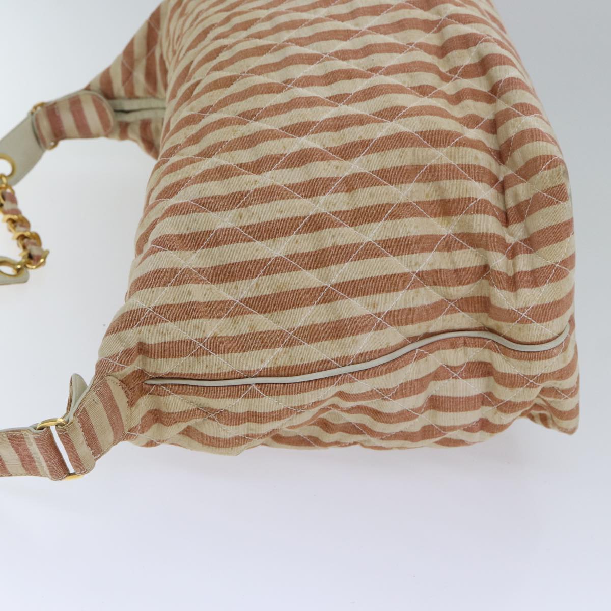 CHANEL Matelasse Chain Shoulder Bag Canvas Red Gold CC Auth bs17125