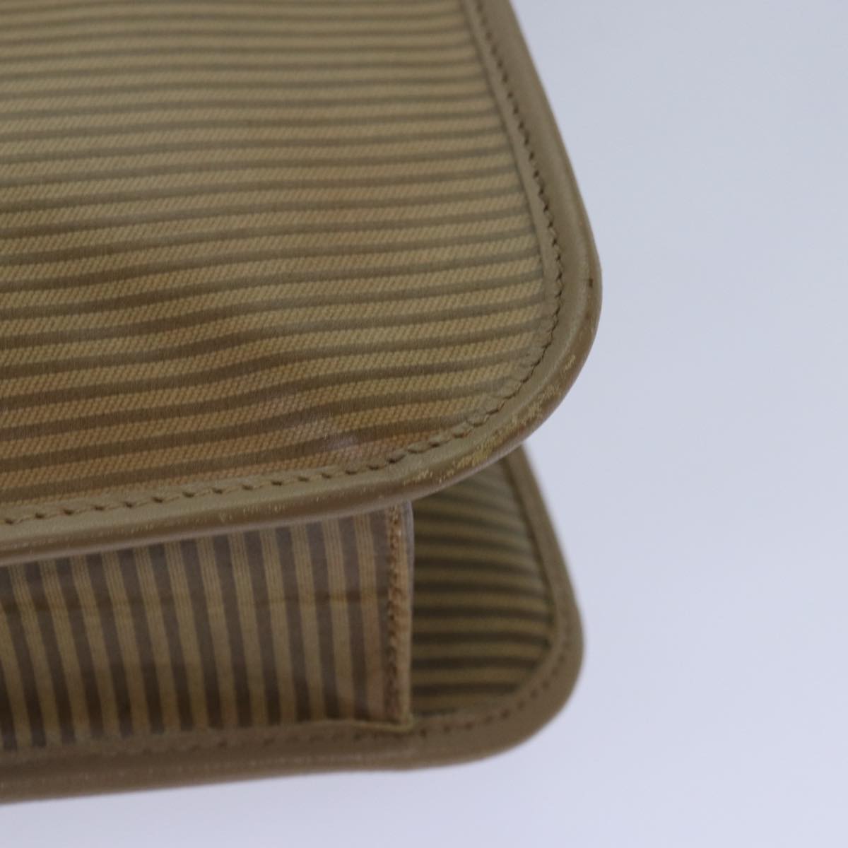 SAINT LAURENT Shoulder Bag PVC Beige Gold Auth bs17304