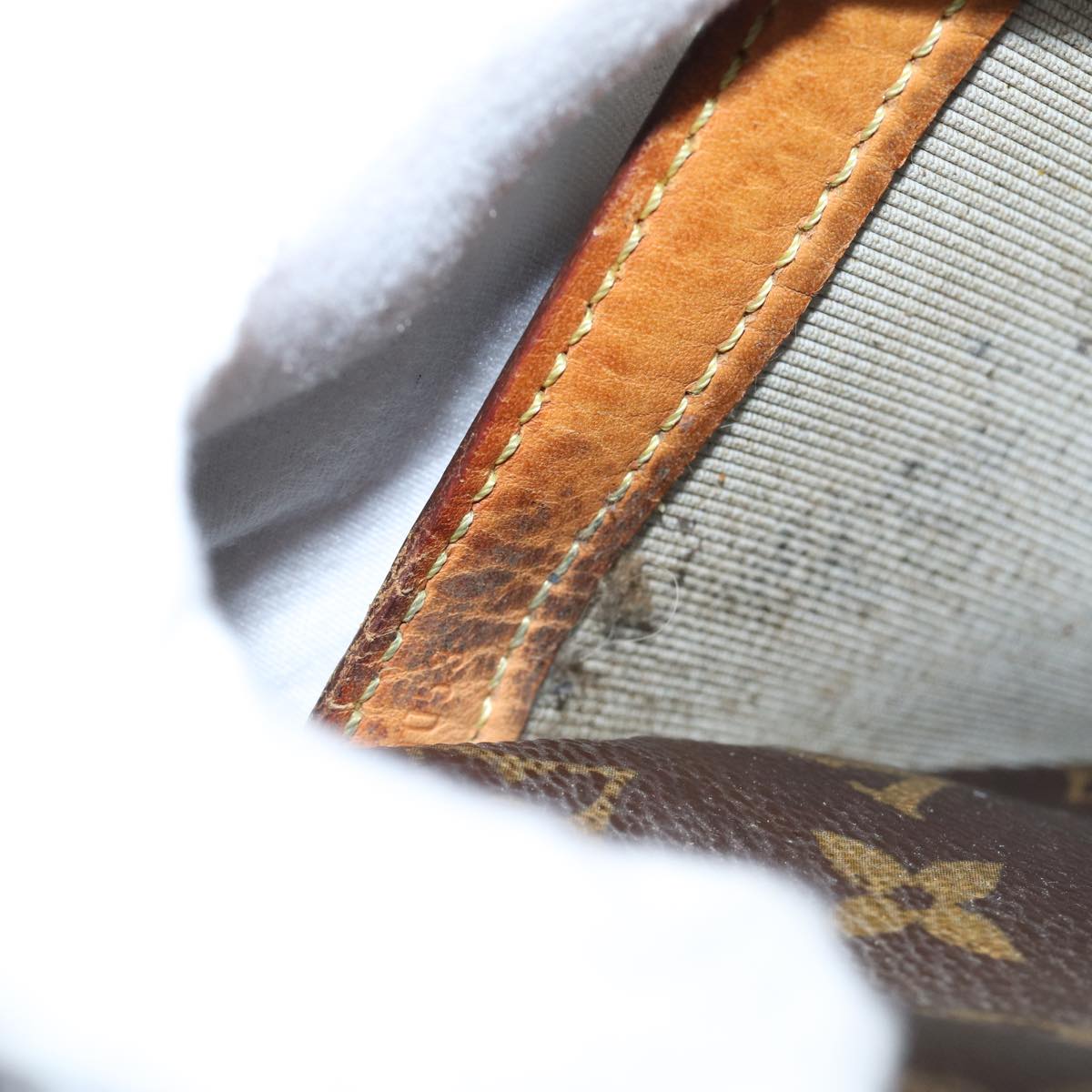 LOUIS VUITTON Monogram Reporter PM Shoulder Bag M45254 LV Auth bs17621