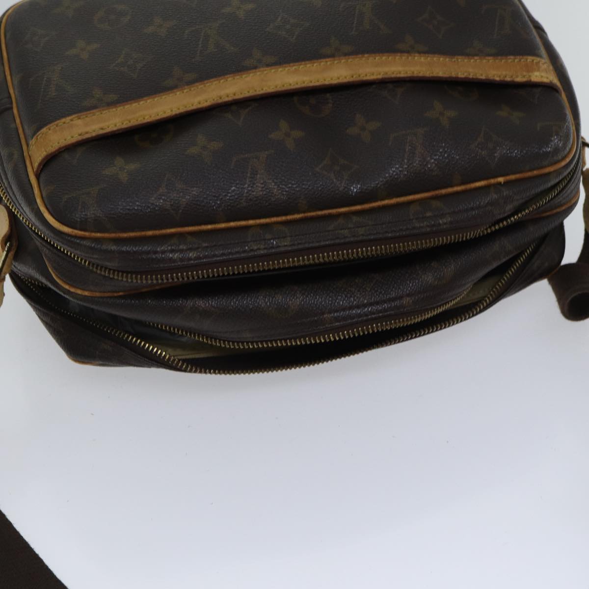 LOUIS VUITTON Monogram Reporter PM Shoulder Bag M45254 LV Auth bs17676