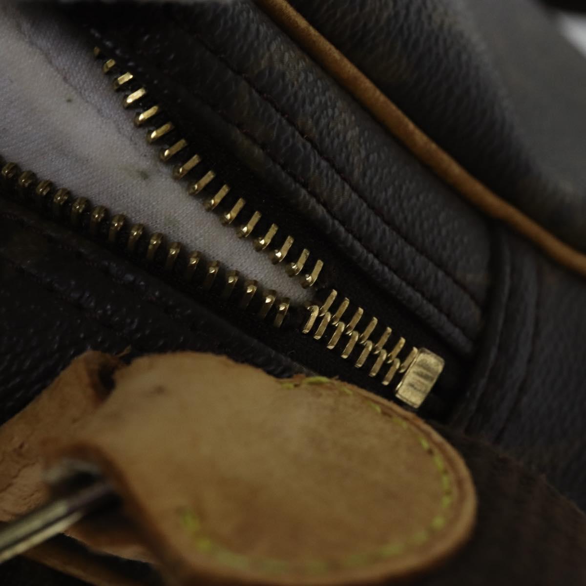 LOUIS VUITTON Monogram Reporter PM Shoulder Bag M45254 LV Auth bs17676