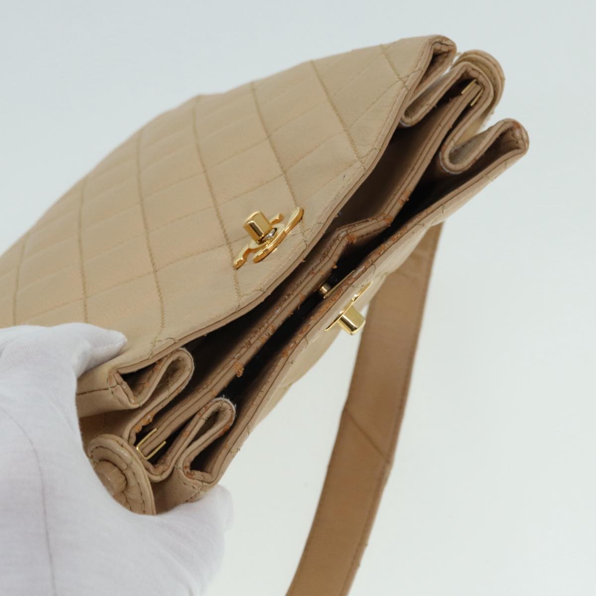 CHANEL Shoulder Bag Calf Skin Beige Gold CC Auth bs17980