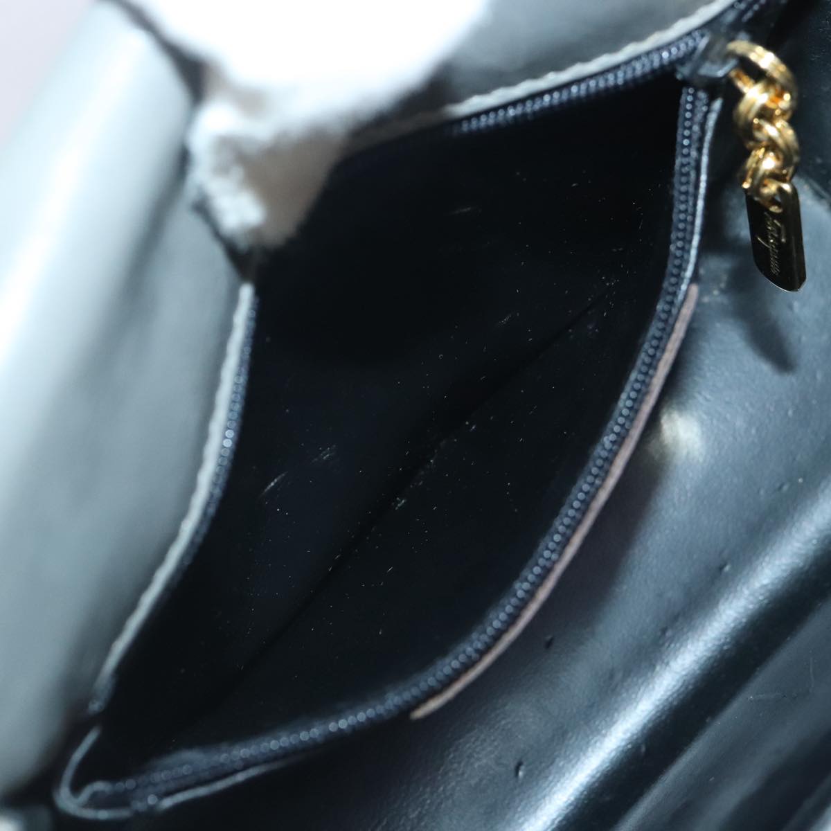 Salvatore Ferragamo Chain Shoulder Bag Leather Gray Gold Auth bs18233