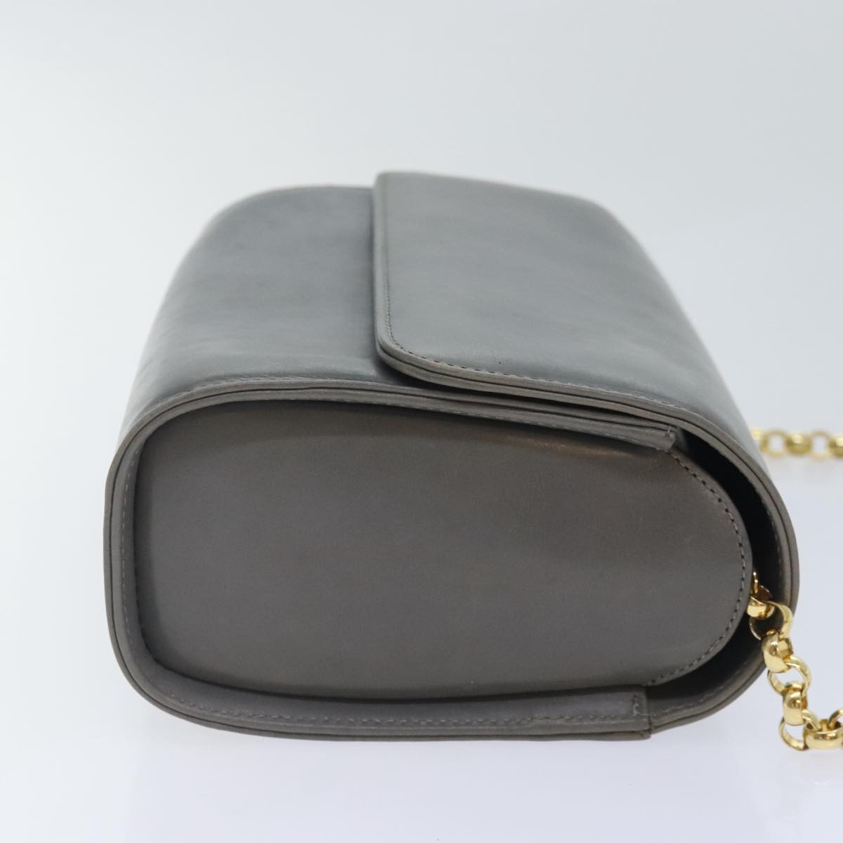 Salvatore Ferragamo Chain Shoulder Bag Leather Gray Gold Auth bs18233