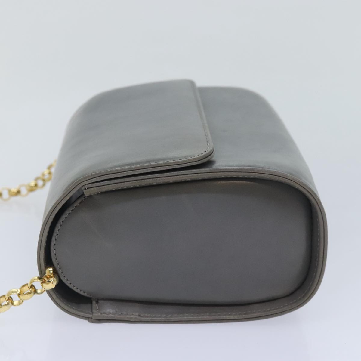 Salvatore Ferragamo Chain Shoulder Bag Leather Gray Gold Auth bs18233