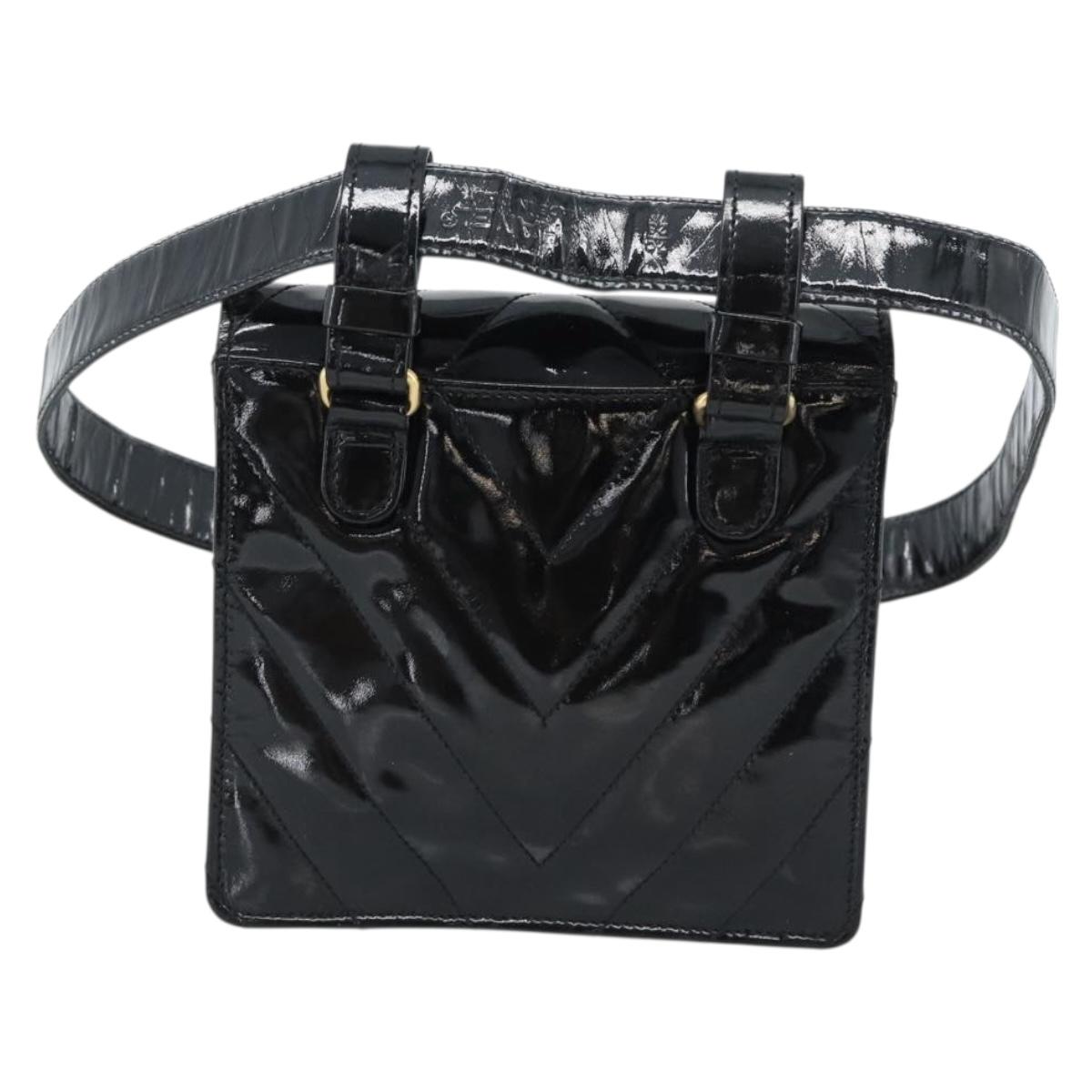 CHANEL V Stitch Waist bag Patent leather Black Gold CC Auth bs18829