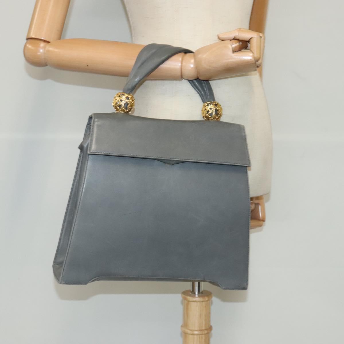 Salvatore Ferragamo Hand Bag Leather Gray Gold Auth bs18987