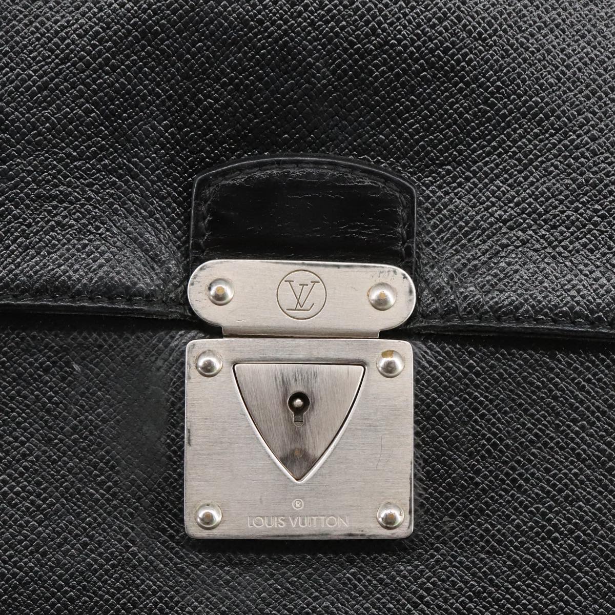 LOUIS VUITTON Taiga Laguito Business Bag Ardoise M31092 LV Auth bs19355