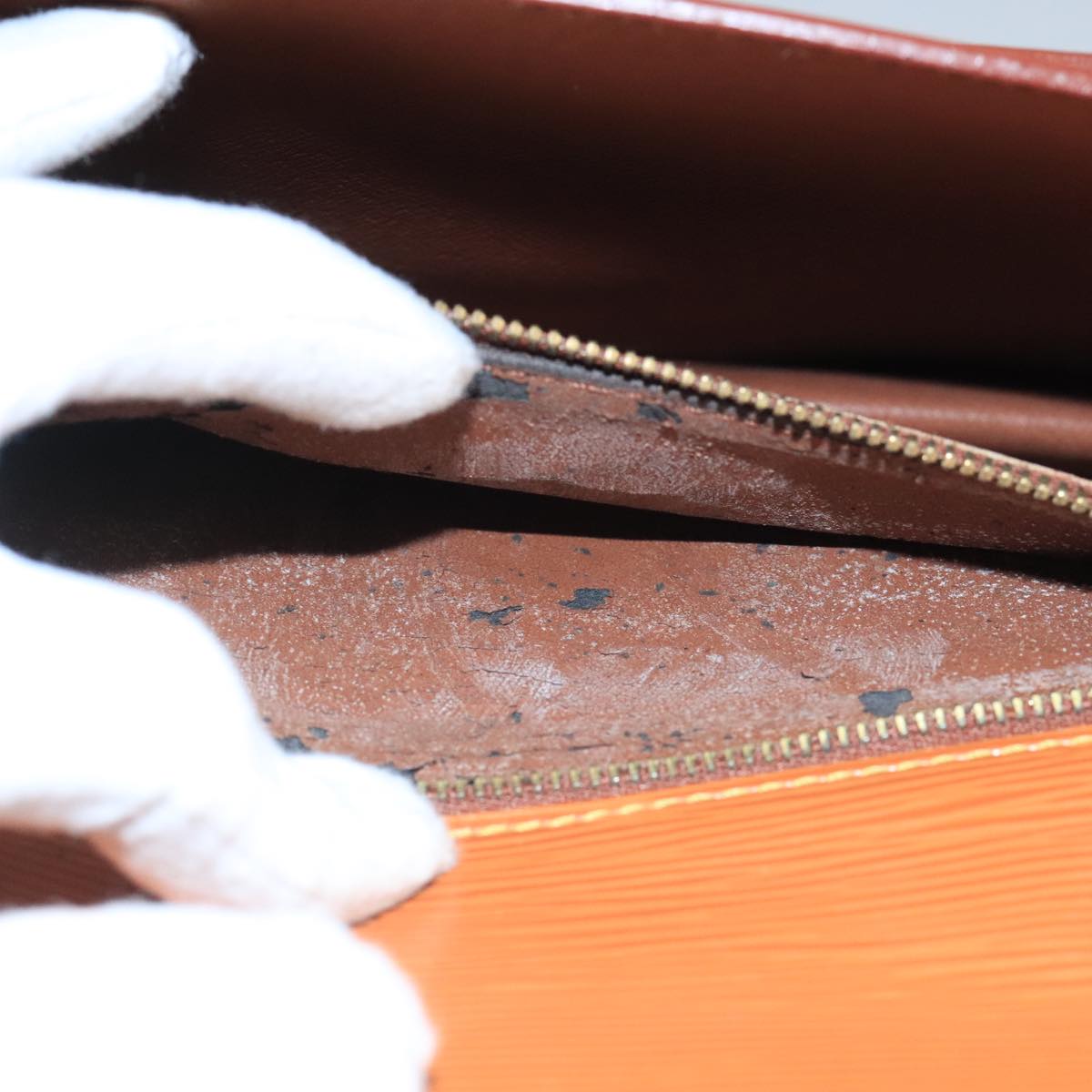 LOUIS VUITTON Epi Serie Dragonne Hand Bag Brown M52618 LV Auth bs19560