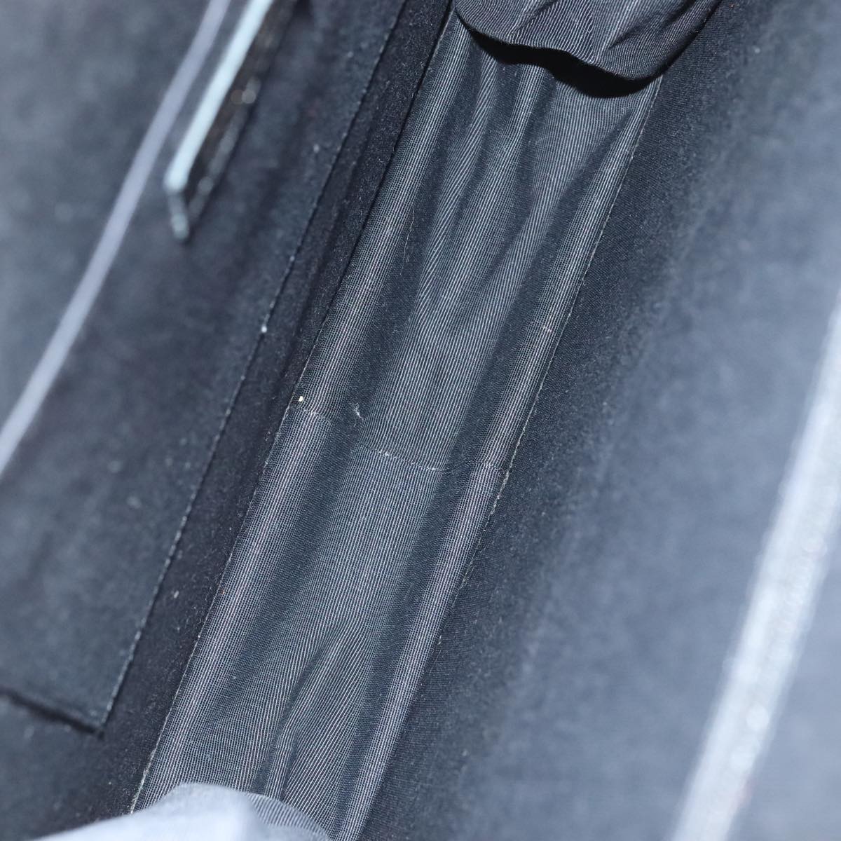 CHANEL Mademoiselle Choco Bar line Tote Bag Leather Red CC Auth bs19852V