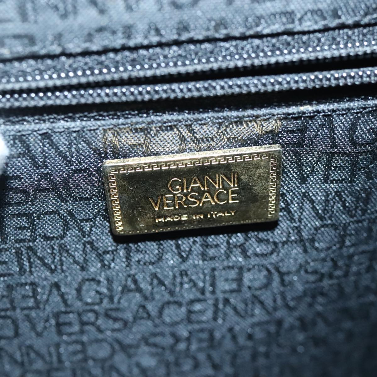 Gianni Versace Shoulder Bag Leather Black Gold Auth bs20156