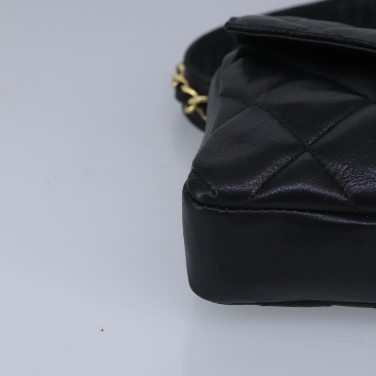 CHANEL Matelasse Chain Waist bag Lamb Skin Black Gold CC Auth bs20175