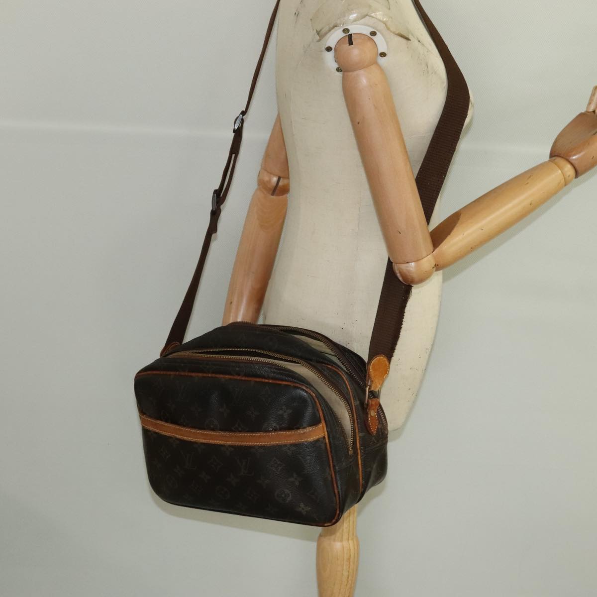 LOUIS VUITTON Monogram Reporter PM Shoulder Bag M45254 LV Auth bs20415