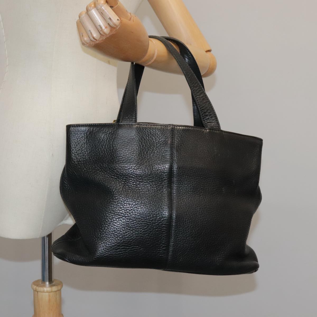 Burberrys Hand Bag Leather Black Gold Auth bs20817