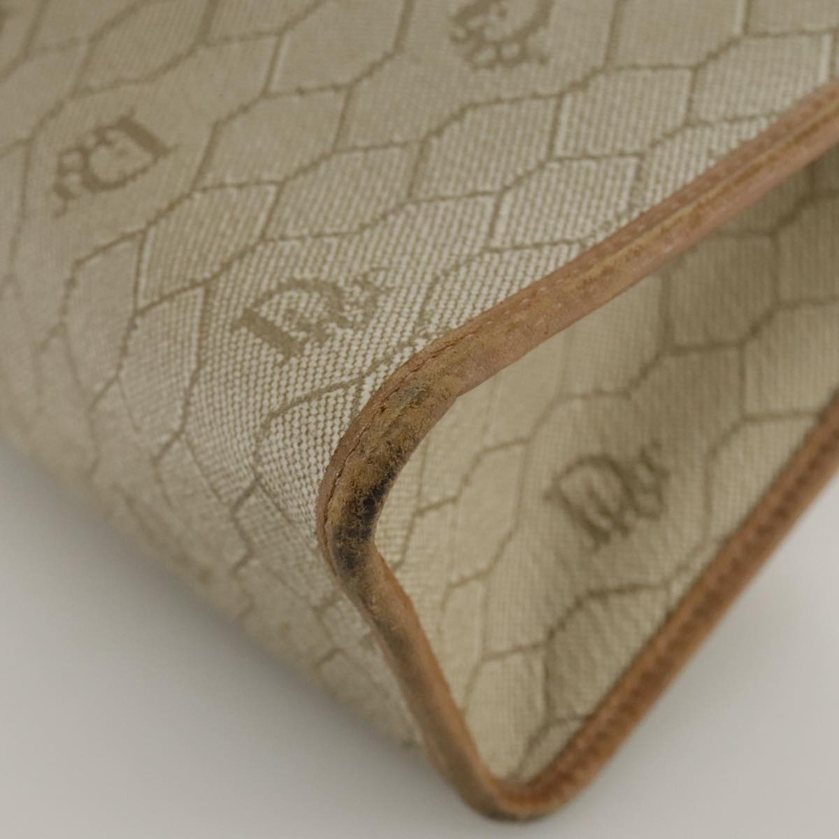 Christian Dior Honeycomb Canvas Clutch Bag PVC Leather Beige Auth bs20832