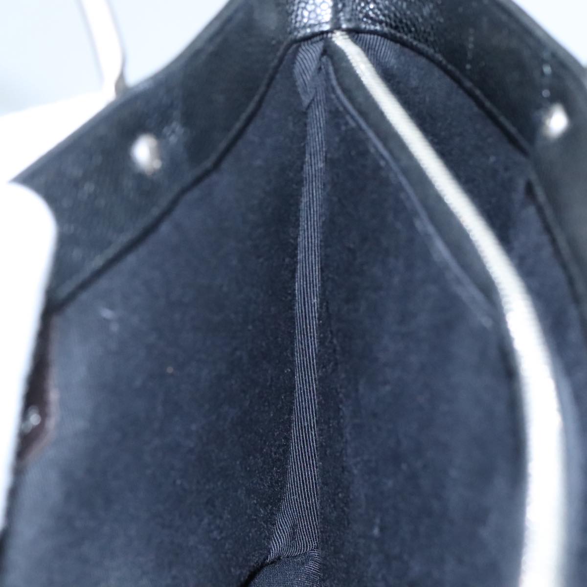 CHANEL Hand Bag Caviar Skin Black CC Auth bs20918