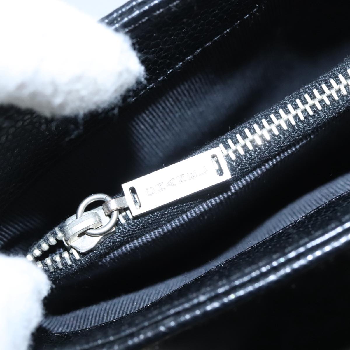 CHANEL Hand Bag Caviar Skin Black CC Auth bs20918
