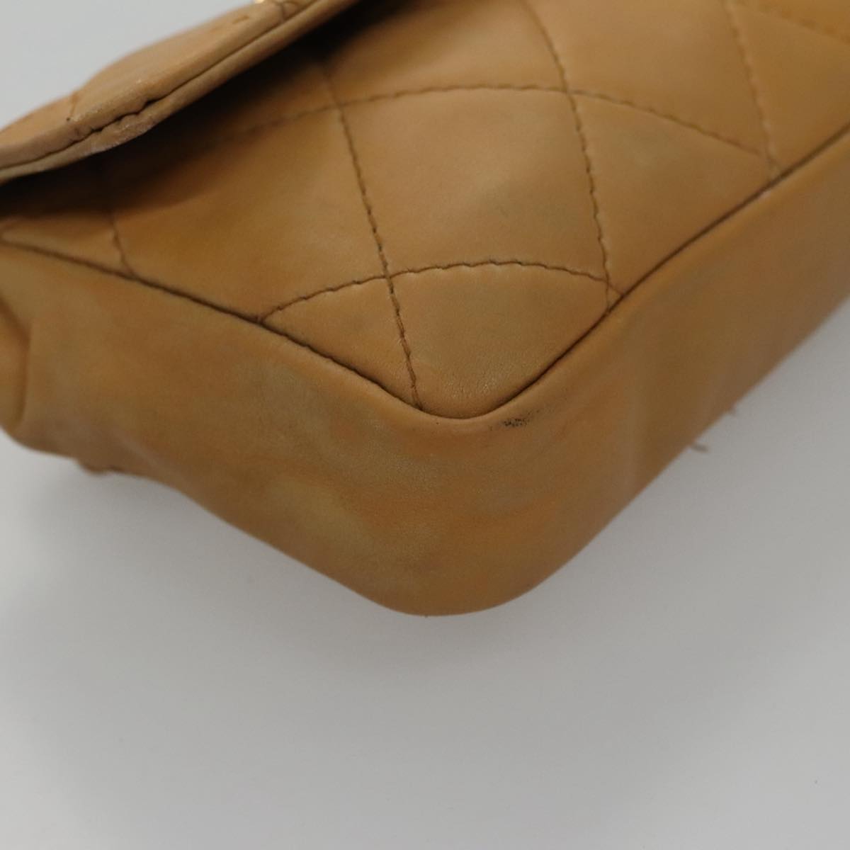 CHANEL Matelasse Waist bag Leather Beige CC Auth bs20969