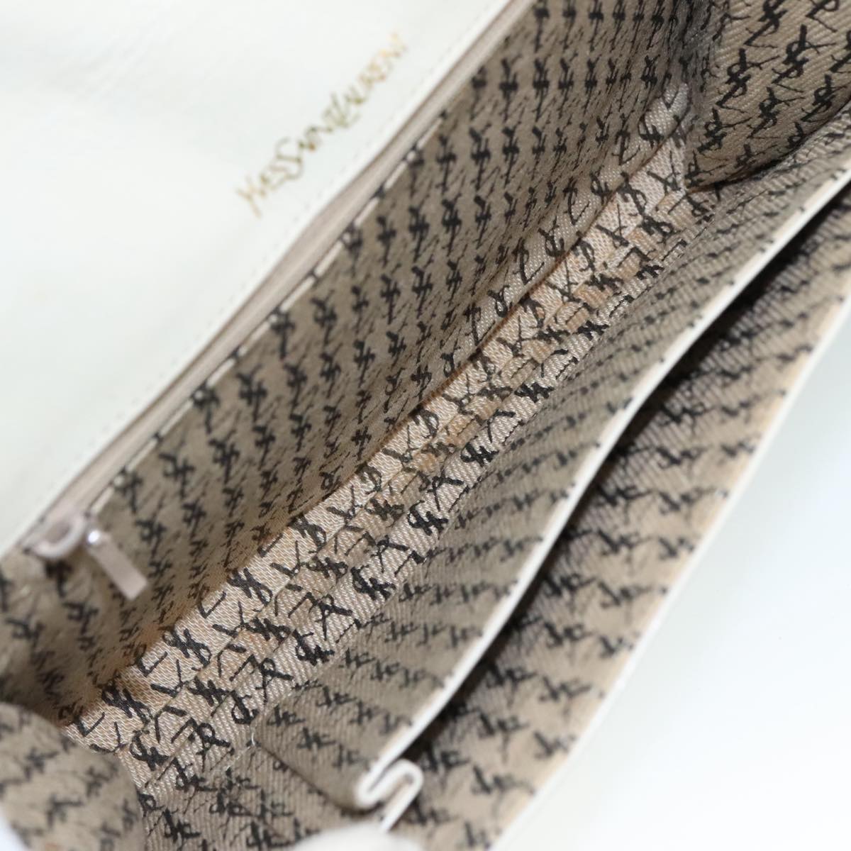 SAINT LAURENT Clutch Bag Leather White Auth bs21008