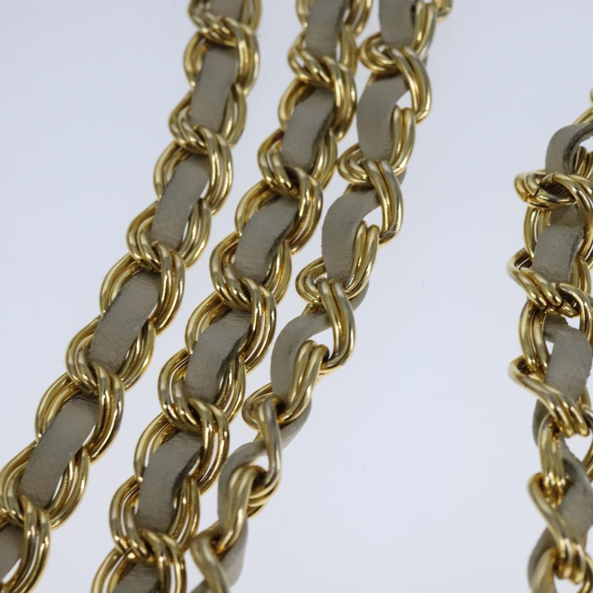 BALLY Chain Quilted Shoulder Bag Leather Beige Gold Auth bs21142