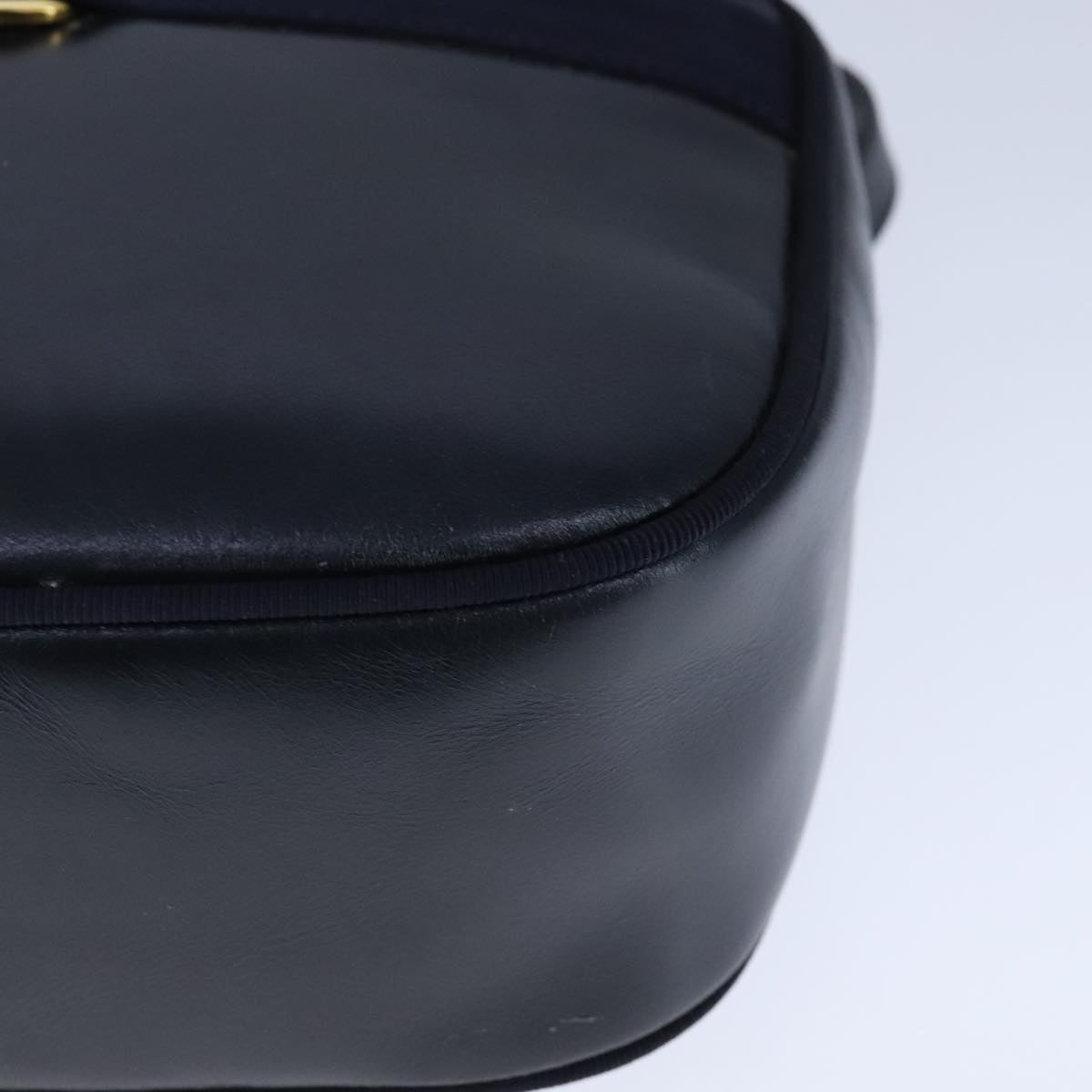 Salvatore Ferragamo Vala Shoulder Bag Leather Navy Gold Auth bs21294