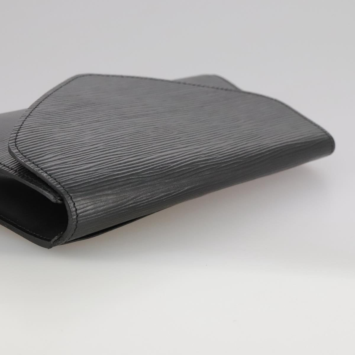 LOUIS VUITTON Epi Art Deco Clutch Bag Black M52632 LV Auth bs21387
