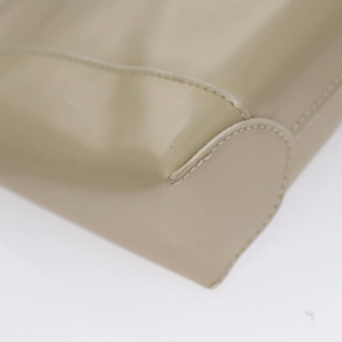 Christian Dior Shoulder Bag Patent leather Beige Silver Auth bs21422