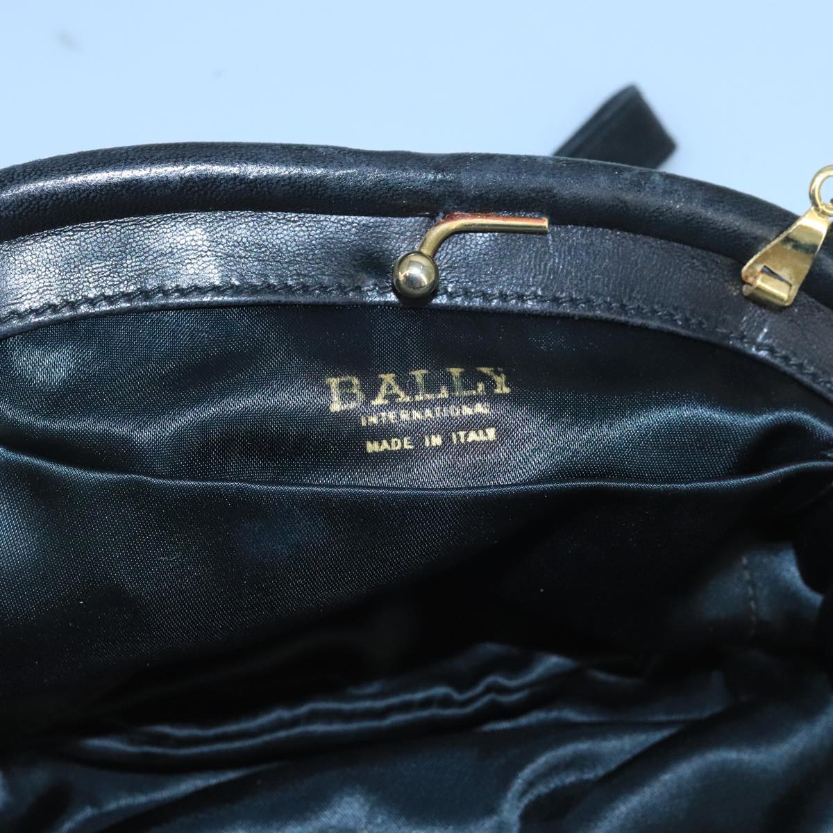 BALLY Chain Shoulder Bag Velor Black Auth bs21591