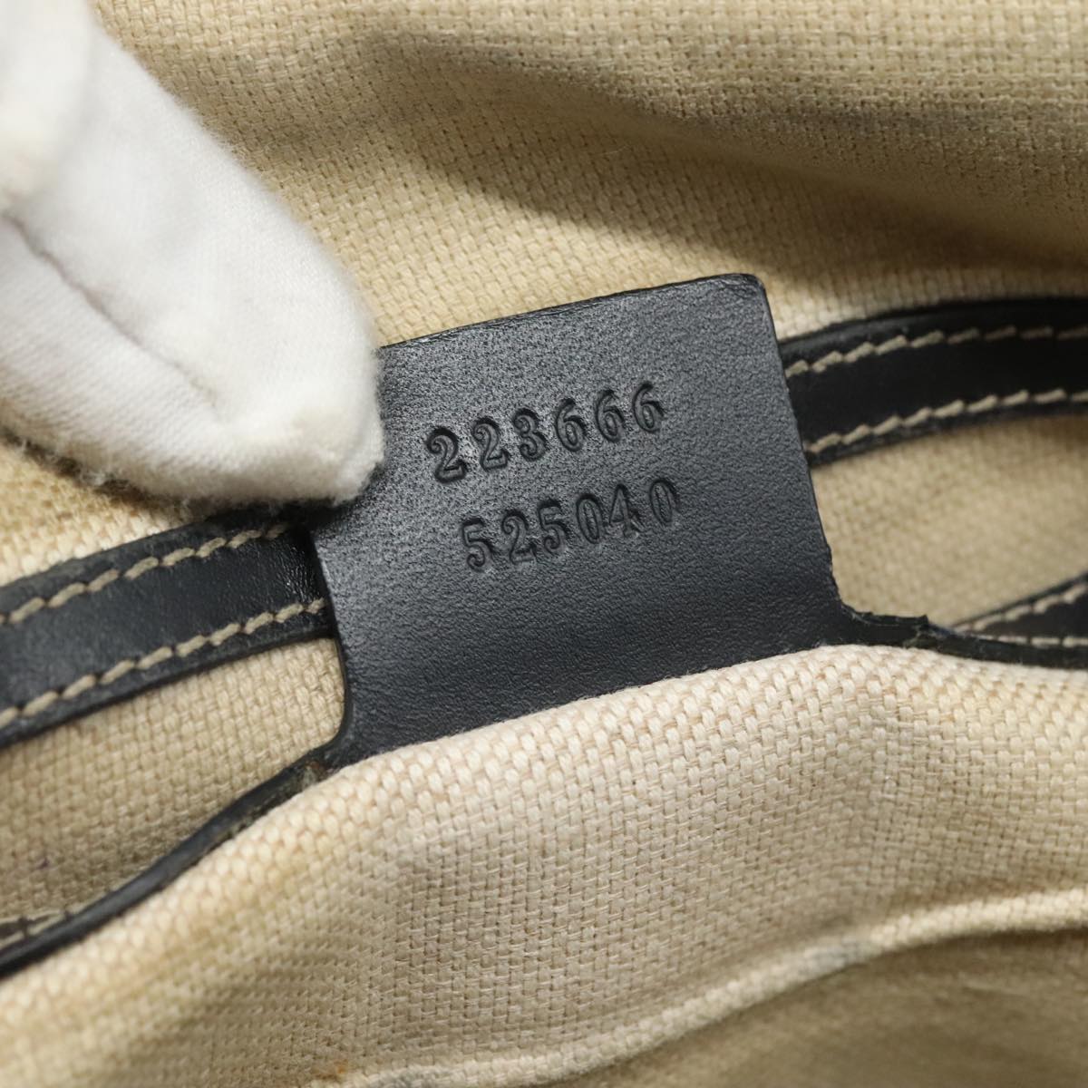 GUCCI GG Supreme Shoulder Bag PVC Navy 223666 Auth bs21744