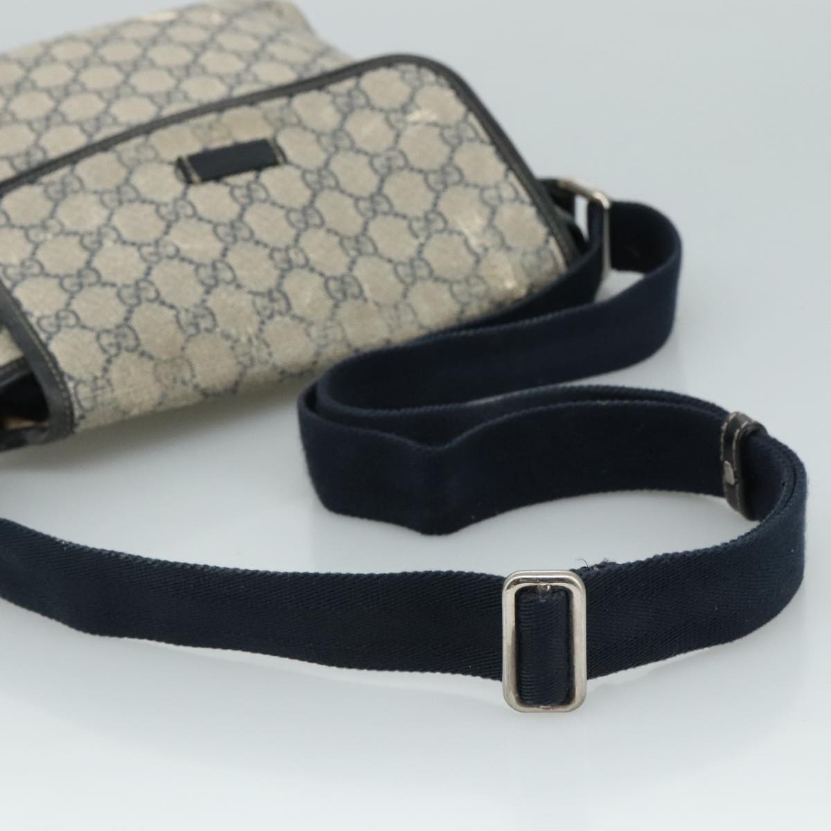 GUCCI GG Supreme Shoulder Bag PVC Navy 223666 Auth bs21744